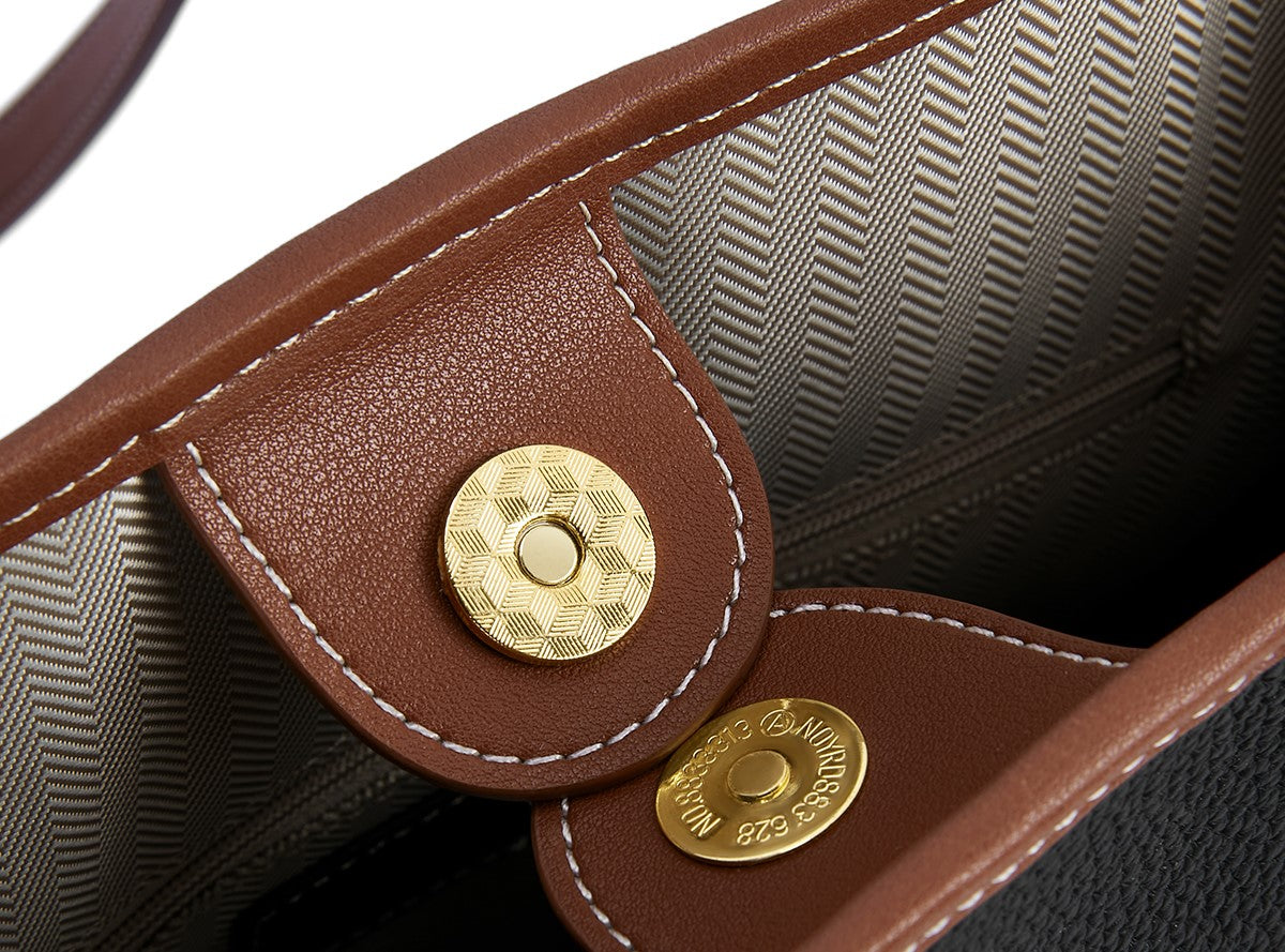 The St James Tote Bag - LuxeVine London