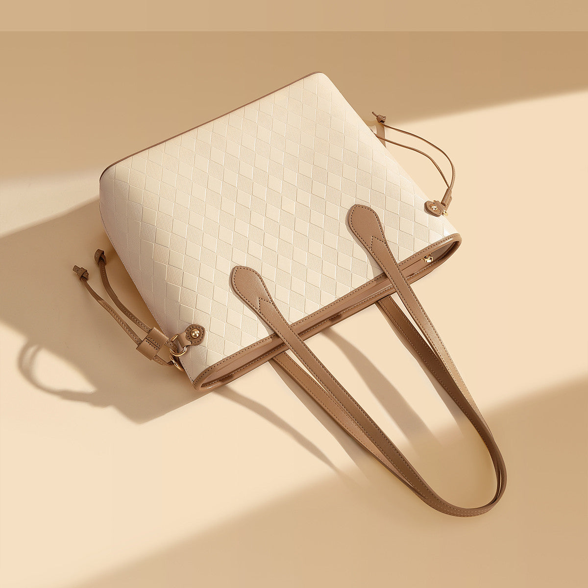 Hampstead Tote Bag - LuxeVine London