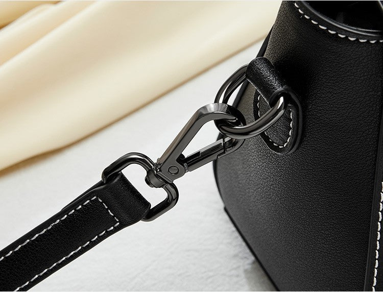 Lambeth Crossbody Bag - LuxeVine London